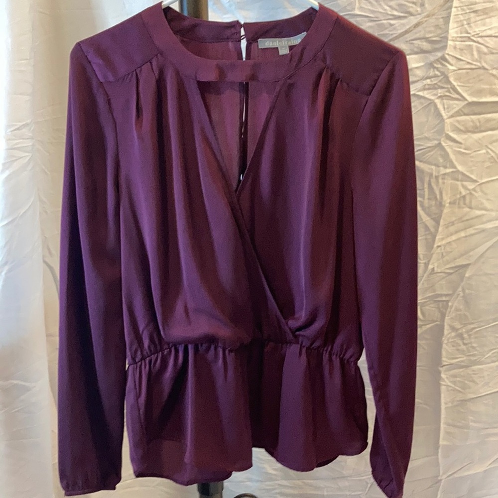 Rich colored burgundy polyester killer blouse from Daniel Rainn